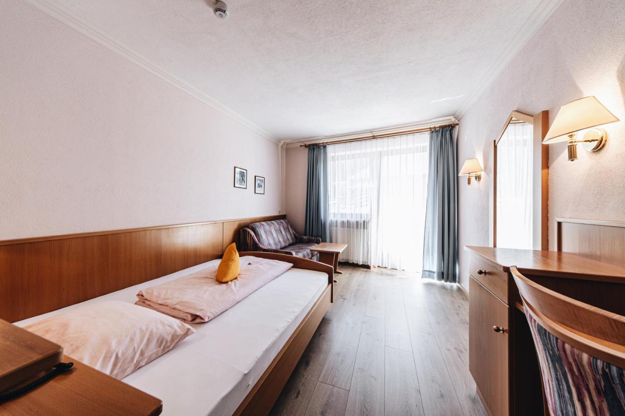 Hotel Ranuimuellerhof Funes (Bolzano) Exterior foto